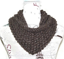 Load image into Gallery viewer, Grey Chunky Knit Short Infinity Scarf, Hand Knitted Mens Womens Scarf, Wool Neck Warmer Circle Scarf