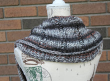 Load image into Gallery viewer, Men's Oversized Infinity Scarf Hand Knitted Circle Scarf, Tube Scarf, Neck Warmer, Warm Winter Scarf, Unisex Christmas Gift