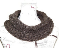 Load image into Gallery viewer, Grey Chunky Knit Short Infinity Scarf, Hand Knitted Mens Womens Scarf, Wool Neck Warmer Circle Scarf