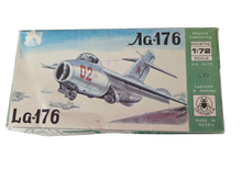 Load image into Gallery viewer, Skarabey Kit SA Lavochkin La-176 1:72 model kit #C-02
