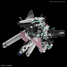 Load image into Gallery viewer, RG 1/144 Full Armor Unicorn Gundam
