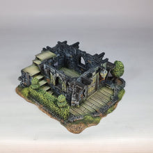 Load image into Gallery viewer, RED ROSE LODGE -MEDIEVAL TOWN SET
